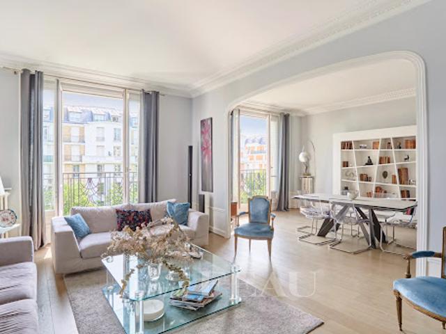 Vente Appartement 5 pièces 133.54 m2 Paris 17ème