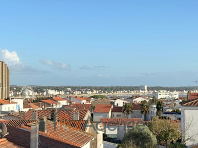 Vente Appartement 5 pièces 133.74 m2 Royan