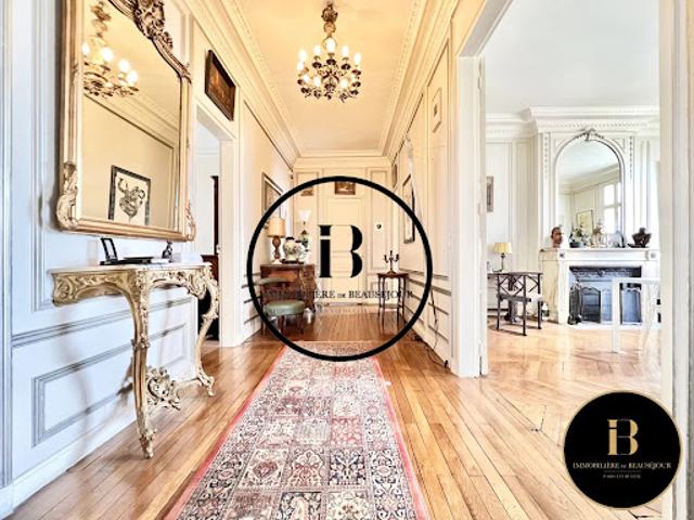 Vente Appartement 5 pièces 134.36 m2 Paris 16ème