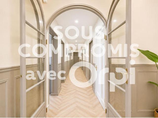 Vente Appartement 5 pièces 134 m2 Nimes