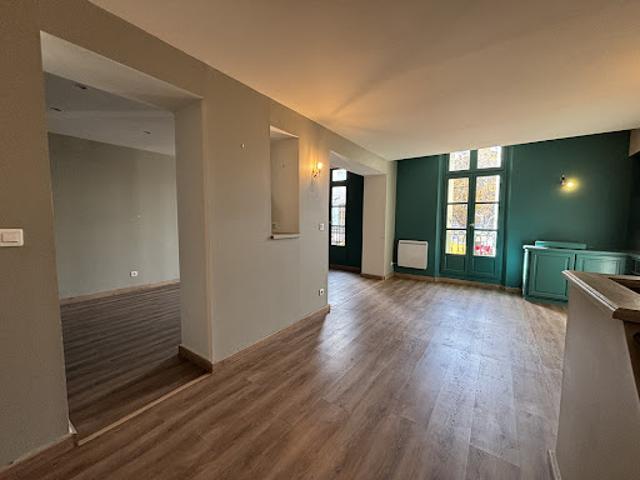 Vente Appartement 5 pièces 134 m2 Pezenas