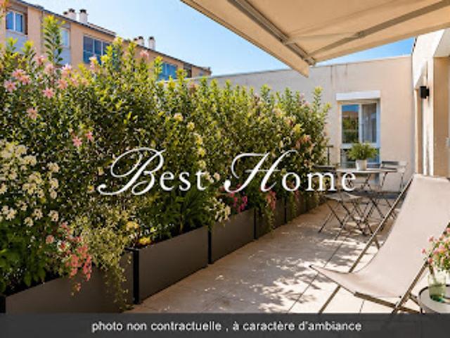 Vente Appartement 5 pièces 135.22 m2 Nimes