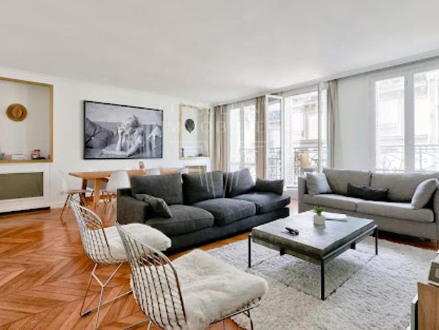 Vente Appartement 5 pièces 136.65 m2 Paris 16ème