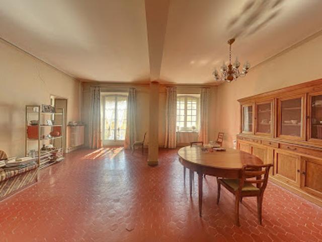 Vente Appartement 5 pièces 136 m2 Avignon