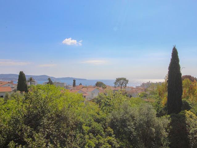 Vente Appartement 5 pièces 137.84 m2 Nice