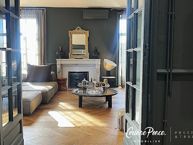 Vente Appartement 5 pièces 137 m2 Nimes