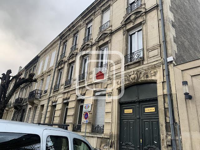 Vente Appartement 5 pièces 137 m2 Reims