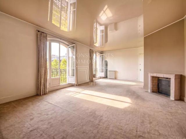 Vente Appartement 5 pièces 138.55 m2 Paris 16ème