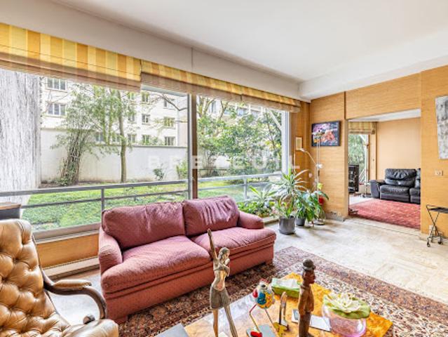 Vente Appartement 5 pièces 138.58 m2 Paris 16ème