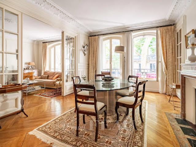 Vente Appartement 5 pièces 140.52 m2 Paris 16ème