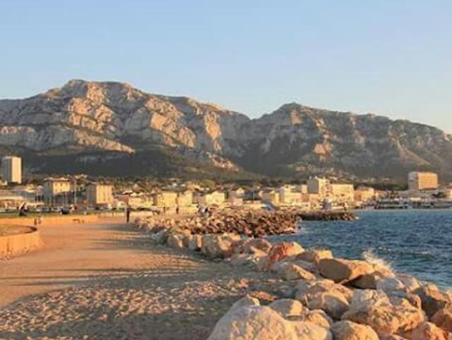 Vente Appartement 5 pièces 140 m2 Marseille 8ème