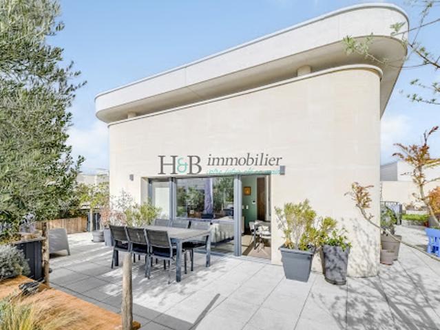 Vente Appartement 5 pièces 141.75 m2 Saint Ouen