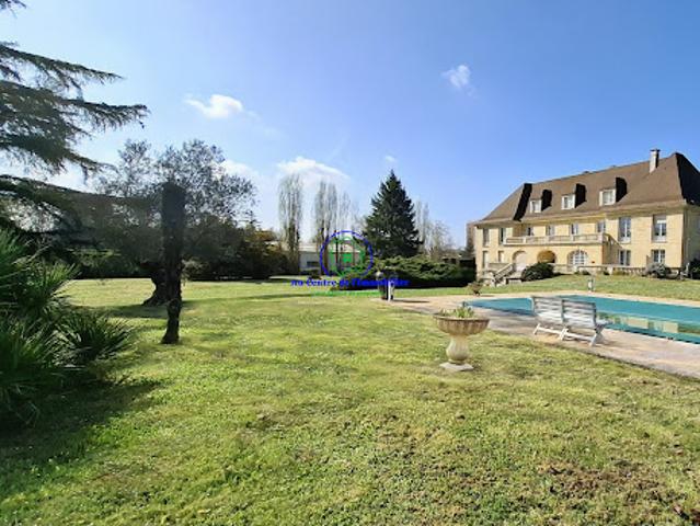 Vente Appartement 5 pièces 143.52 m2 Agen