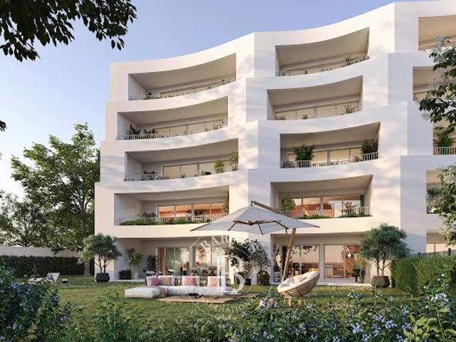 Vente Appartement 5 pièces 144 m2 Marseille 8ème