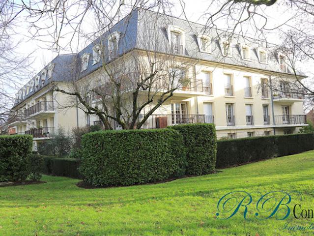 Vente Appartement 5 pièces 145.11 m2 Chatenay malabry