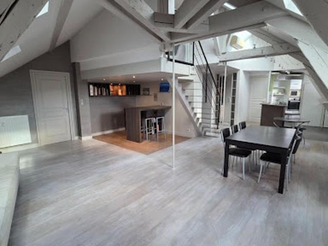 Vente Appartement 5 pièces 145.56 m2 Aix les Bains