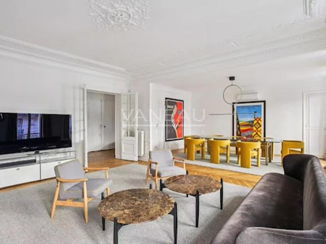 Vente Appartement 5 pièces 145 m2 Paris 8ème