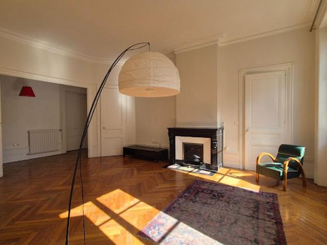 Vente Appartement 5 pièces 146.72 m2 Saint Etienne