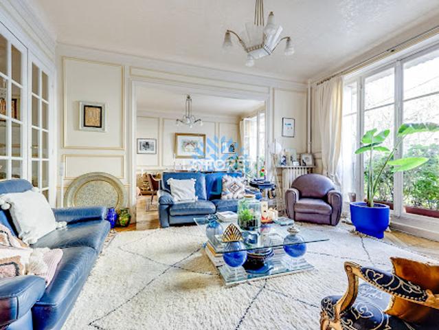 Vente Appartement 5 pièces 147 m2 Paris 11ème