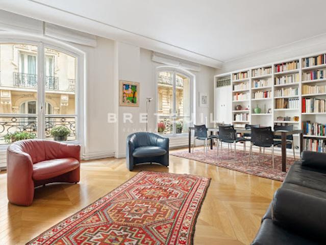 Vente Appartement 5 pièces 148 m2 Paris 16ème