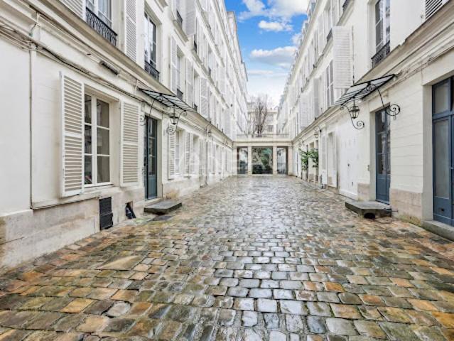 Vente Appartement 5 pièces 148 m2 Paris 7ème