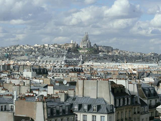 Vente Appartement 5 pièces 150 m2 Paris 18ème