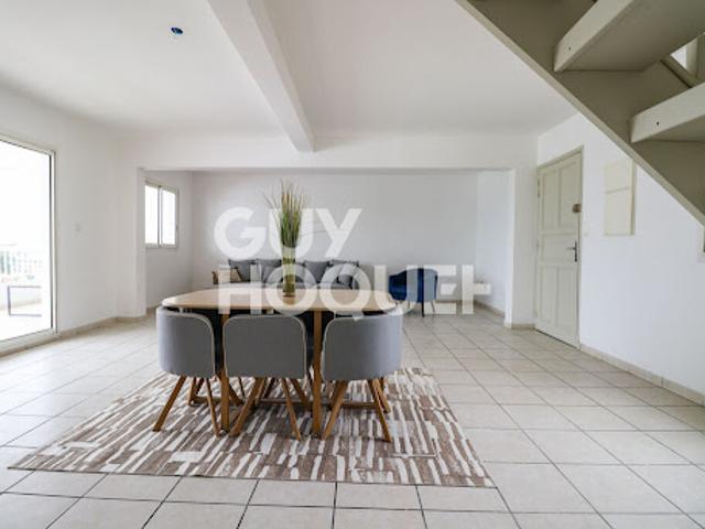 Vente Appartement 5 pièces 151.41 m2 Sainte Clotilde