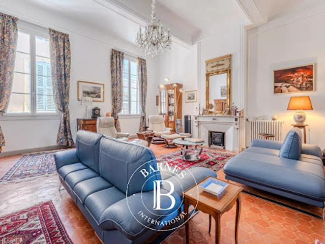 Vente Appartement 5 pièces 153.75 m2 Aix en Provence