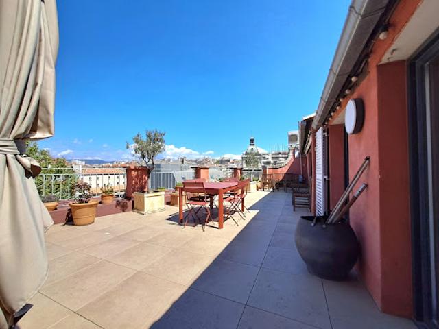 Vente Appartement 5 pièces 153 m2 Marseille 6ème