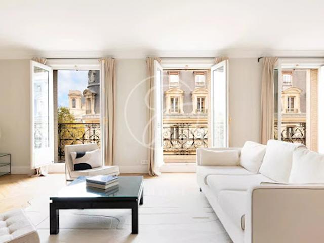 Vente Appartement 5 pièces 155 m2 Paris 1er
