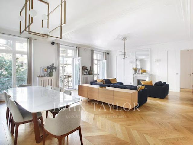 Vente Appartement 5 pièces 155 m2 Paris 9ème
