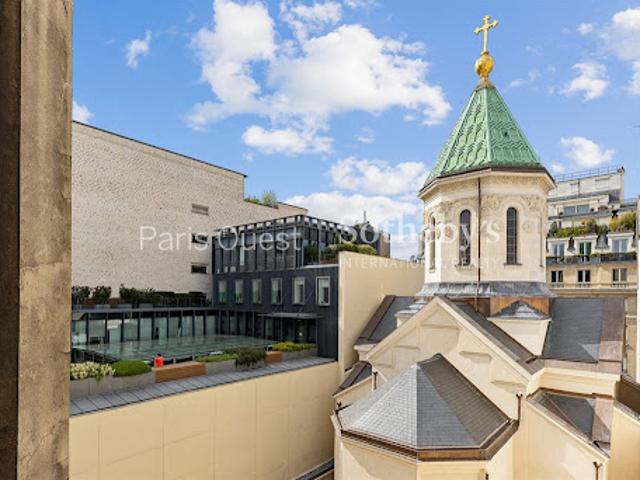 Vente Appartement 5 pièces 156 m2 Paris 8ème