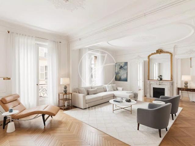Vente Appartement 5 pièces 157.15 m2 Paris 8ème
