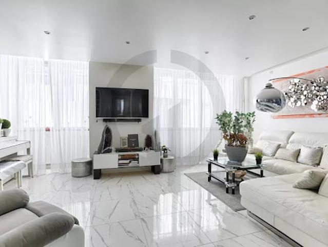 Vente Appartement 5 pièces 157.25 m2 Paris 2ème