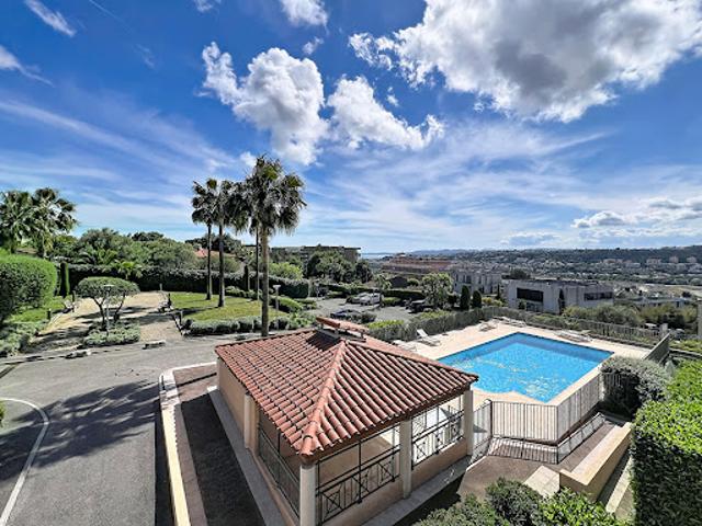 Vente Appartement 5 pièces 160.73 m2 Nice
