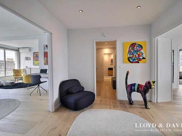 Vente Appartement 5 pièces 160 m2 Puteaux
