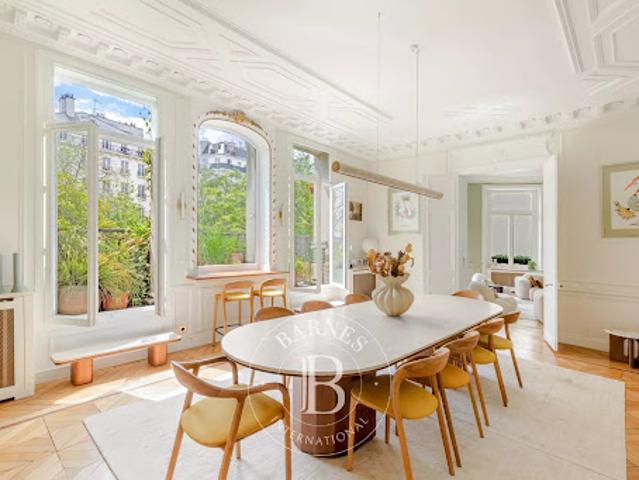 Vente Appartement 5 pièces 162.52 m2 Paris 9ème