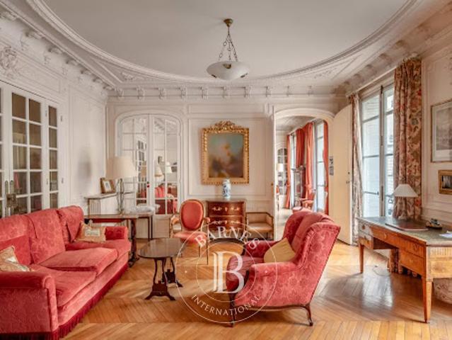 Vente Appartement 5 pièces 167.74 m2 Paris 7ème