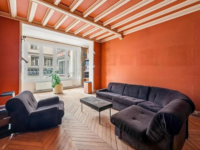 Vente Appartement 5 pièces 172.45 m2 Paris 10ème