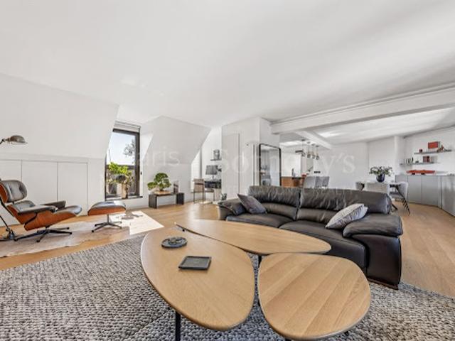 Vente Appartement 5 pièces 174.17 m2 Paris 14ème