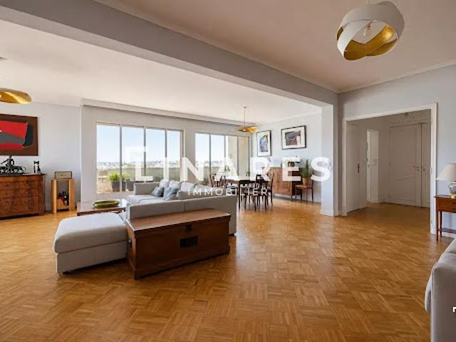 Vente Appartement 5 pièces 174 m2 Marseille 8ème