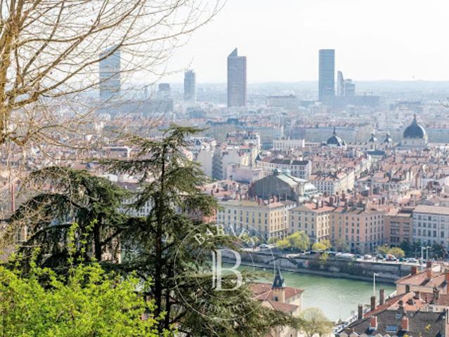 Vente Appartement 5 pièces 174.18 m2 Lyon 5ème