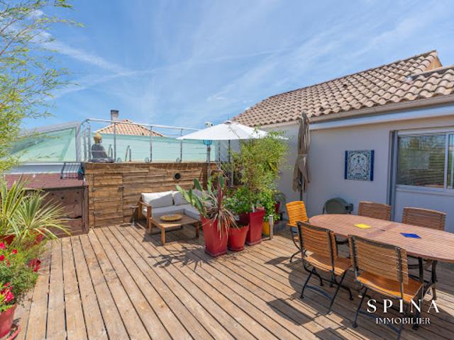Vente Appartement 5 pièces 180.98 m2 Beziers