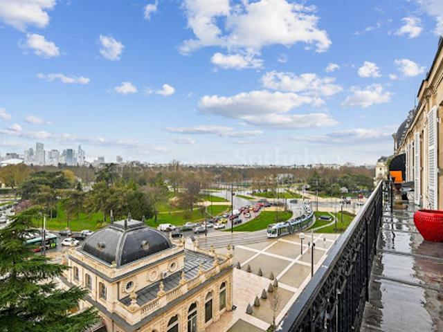 Vente Appartement 5 pièces 183 m2 Paris 16ème
