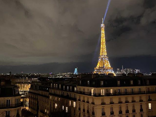 Vente Appartement 5 pièces 190.81 m2 Paris 16ème