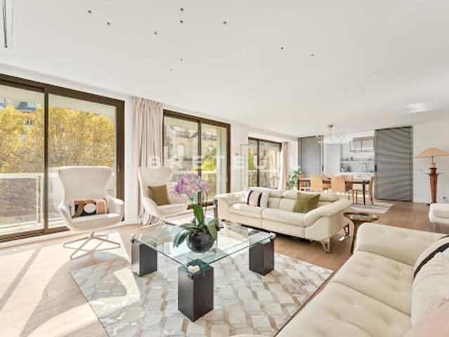 Vente Appartement 5 pièces 191 m2 Paris 16ème