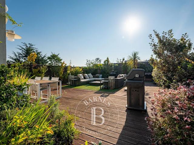 Vente Appartement 5 pièces 193.01 m2 Rueil Malmaison