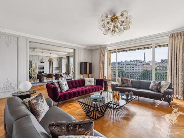 Vente Appartement 5 pièces 205.53 m2 Paris 16ème