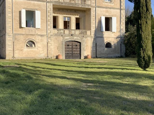 Vente Appartement 5 pièces 215 m2 Uzès