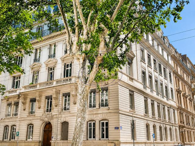 Vente Appartement 5 pièces 227 m2 Lyon 6ème